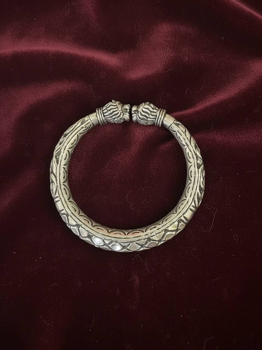 Mens Antique Kada