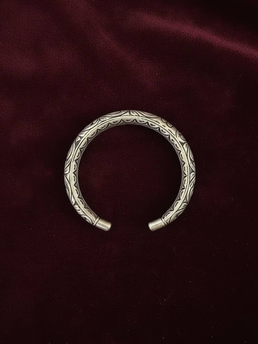 Mens Antique Kada